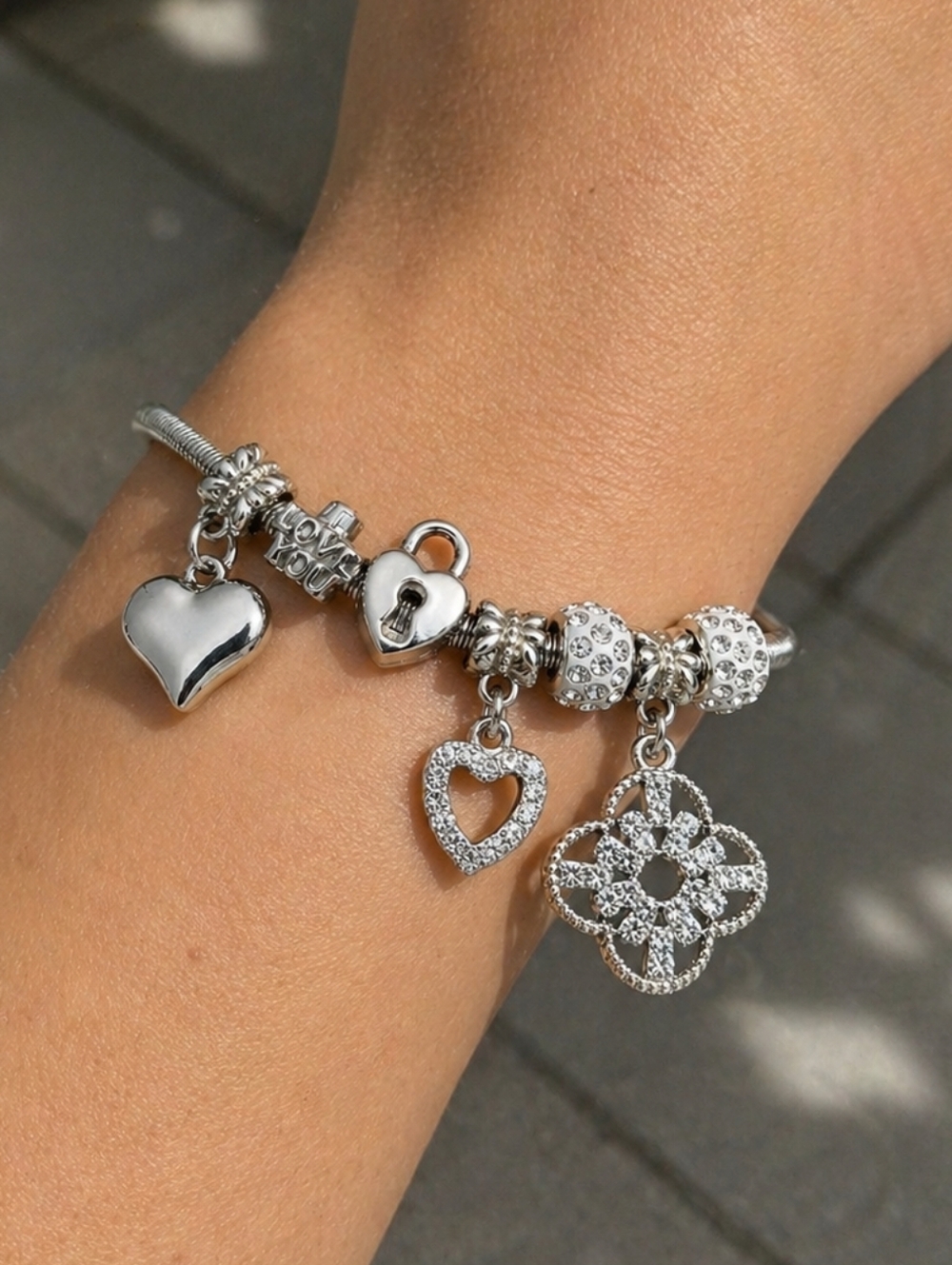 💕2/$25💕Silver Charm Bracelet Heart Lock Key Crystal Dangle Snake Chain Stretch